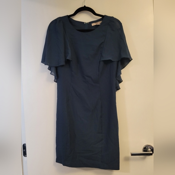 F21 Contemporary Dress - Picture 1 of 4